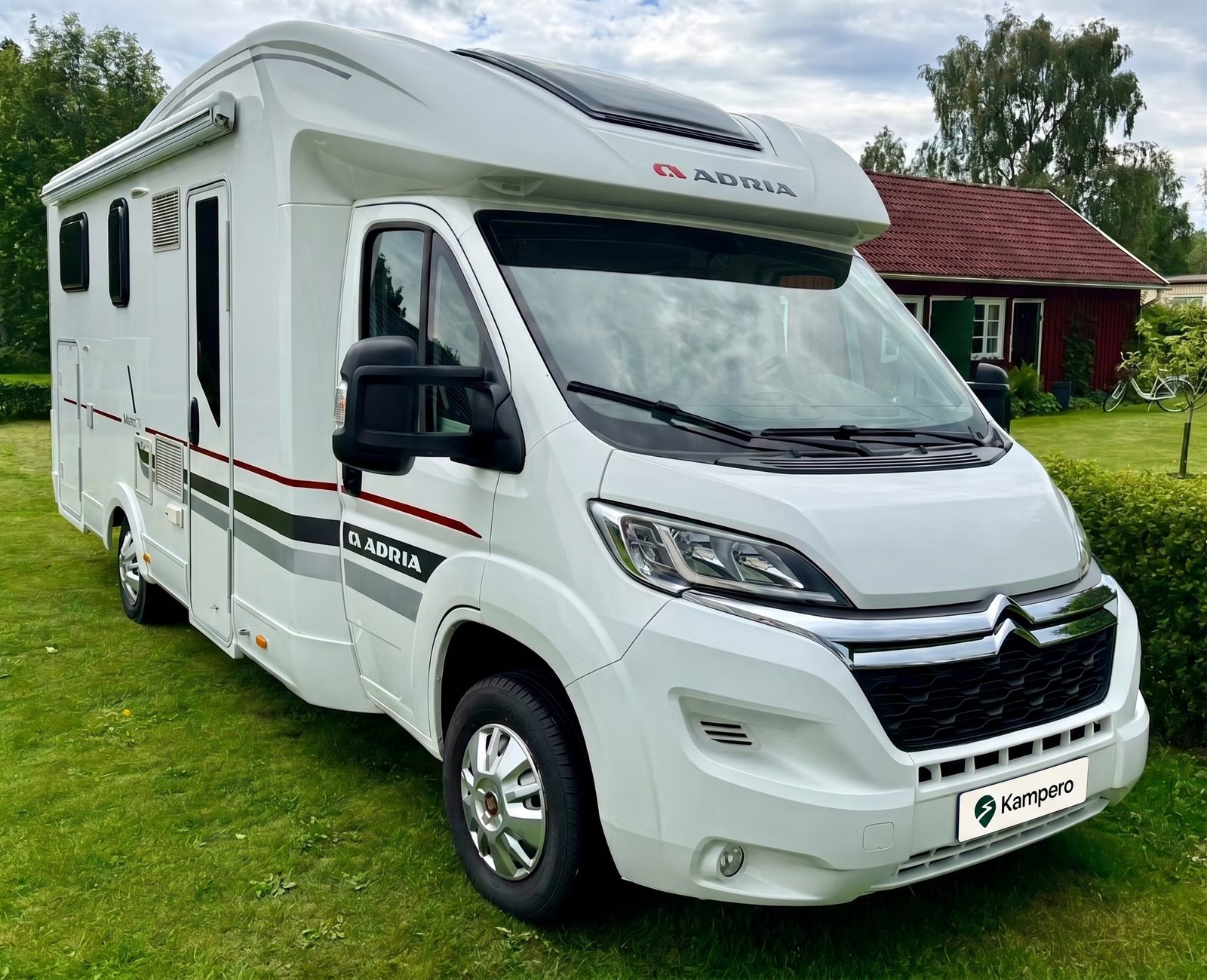 Adria Matrix Axess 670 SL — camper te koop via Kampero